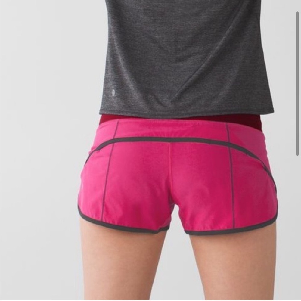 Lululemon Run: Speed Up Short *4-way Stretch Jewelled Magenta / Dashing Purple 6